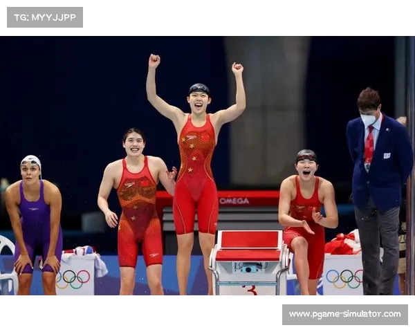 中国女子4×200米自由泳接力逆转美国夺金 首次问鼎世青赛接力金牌 中国女子4×200米自由泳接力逆转美国夺金 首次问鼎世青赛接力金牌