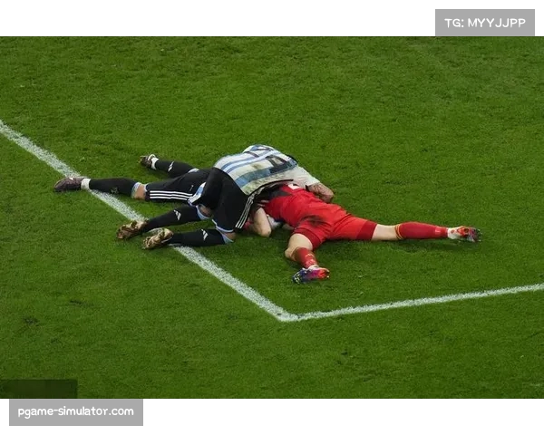 曼联拉门斯门神扑救救主 后防稳定性成抢分关键